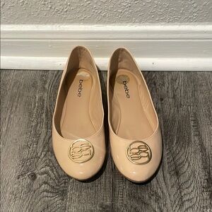 Bebe Cream Flats Minimalist Slip-On Loafers